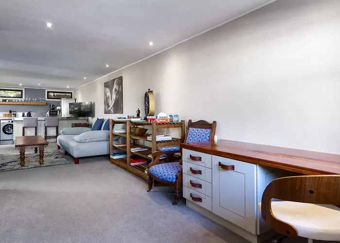 Sweet Greta - Terrace Apartment With Solar Power Cape Town